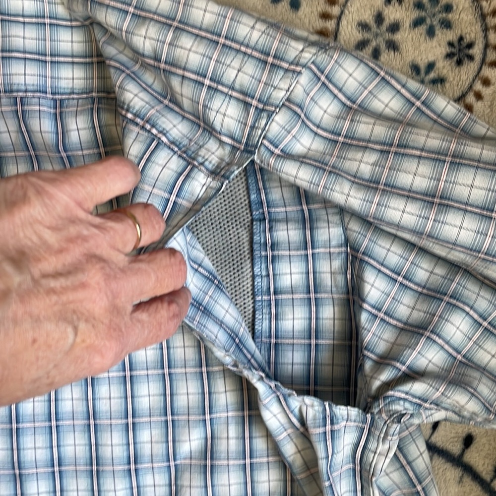 Columbia button down - Picture 7 of 7